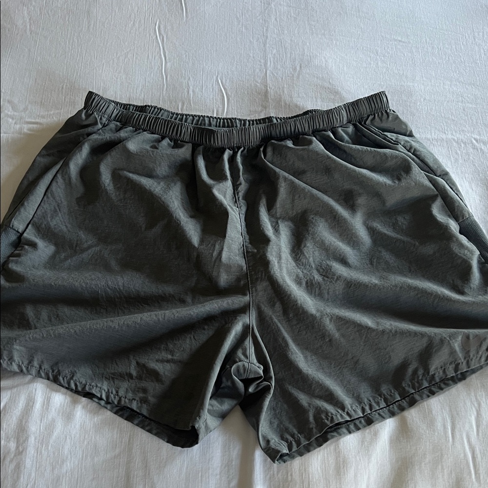 Nike Men's Charcoal Athletic Shorts
